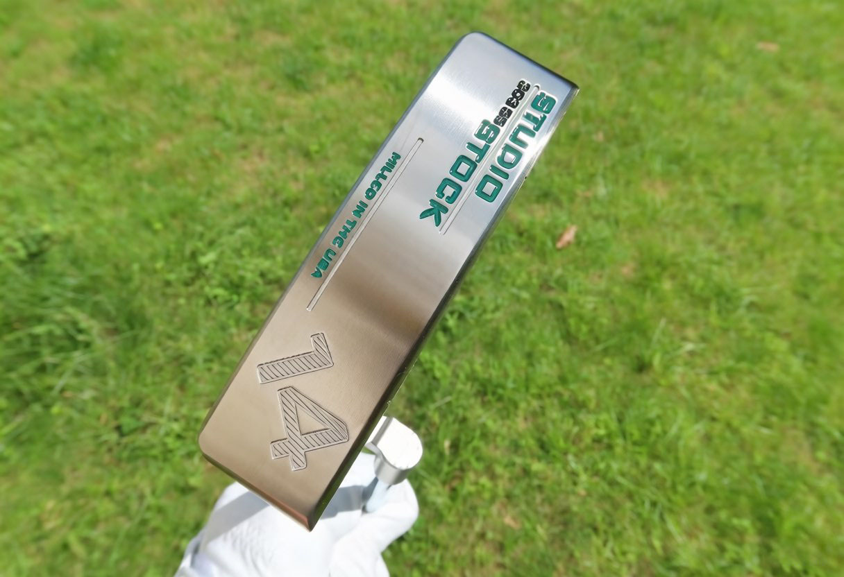 Golf Putter - 뉴 골프 클럽 베티나르디 스튜디오 스톡